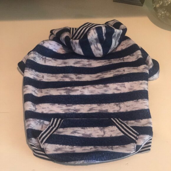 Pet Dog Apparel Pullover Shirt Hooded Sweatshirt Size Medium - Picture 9 of 12